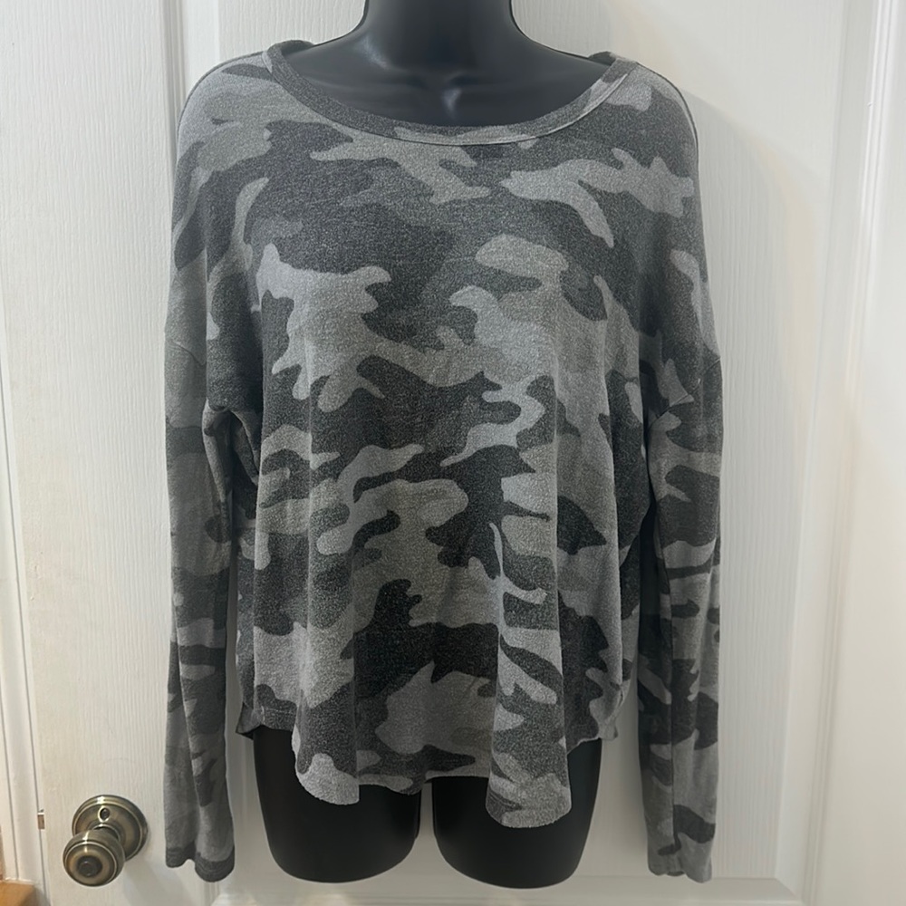 Lucky Brand Sweater Size Small